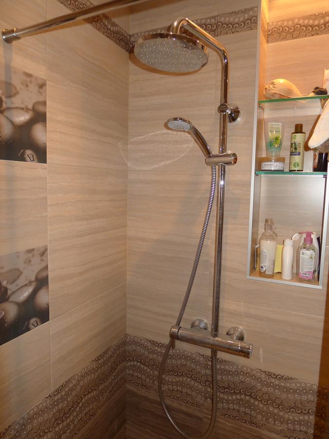 Sea Garden Lux Apartment Varna Esterno foto